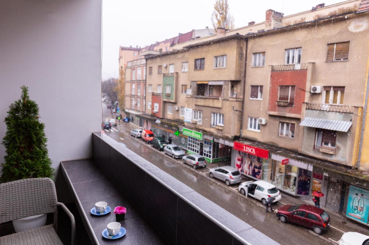 Spa Apartment Nalis Ni Exteriör bild