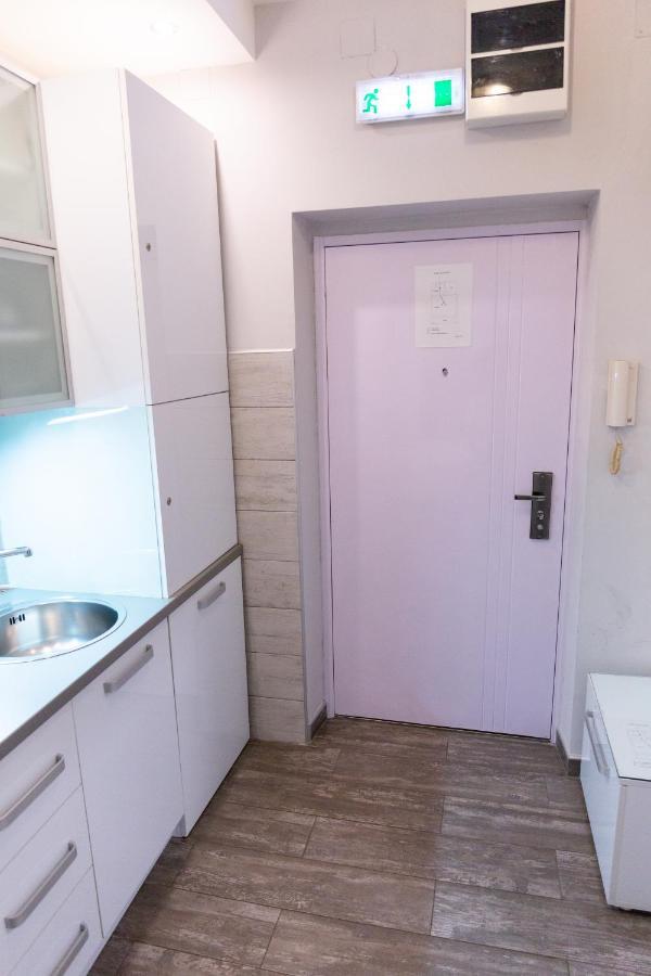Spa Apartment Nalis Ni Exteriör bild